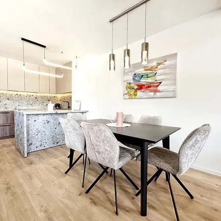 Apartment Iii