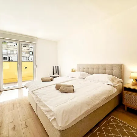 Iii Apartment Split